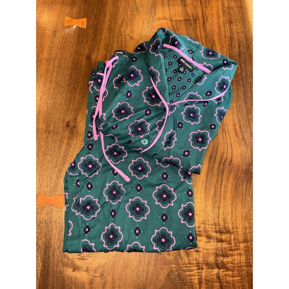 Room Service Pajama Set Womens L Green Paisley Medallion Shawl Collar 2pc